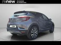 Usado Renault Captur Initiale 160 CV (117 kW) 2021 Gris / plata SUV