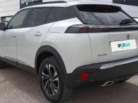 Usado Peugeot 2008 Allure 131 CV (96 kW) 2020 Blanco SUV