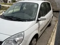 Usado Renault Scenic E-Tech Dynamique 85 CV (62 kW) 2007 Blanco Monovolumen