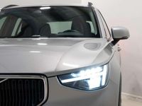 Usado Volvo XC40 129 CV (94 kW) 2022 Plateado SUV