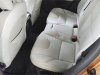 Usado Volvo V40 Momentum 150 CV (110 kW) 2012 Naranja Utilitario