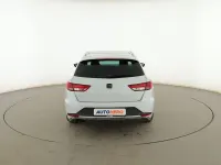 Usado Seat Leon FR 150 CV (110 kW) 2016 Blanco Familiar
