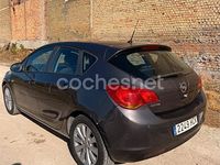 Usado Opel Astra Sportive 110 CV (80 kW) 2013 Negro Berlina