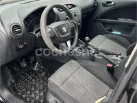 Usado Seat Leon Ecomotive 105 CV (77 kW) 2009 Negro Utilitario