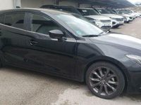 Begagnad Mazda 3 Luxury 150 HK (110 kW) 2015 Vit Halvkombi