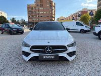 Usado Mercedes CLA200 Shooting Brake 150 CV (110 kW) 2021 Blanco Familiar