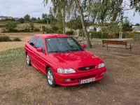 Usado Ford Escort RS 150 CV (110 kW) 1992 Rojo Berlina