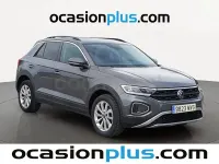 Usado VW T-Roc Life 115 CV (84 kW) 2024 Gris / plata SUV