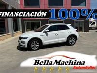 Usado VW T-Roc Advance 111 CV (81 kW) 2022 Amarillo SUV