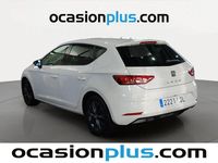 Usado Seat Leon Style 130 CV (95 kW) 2019 Blanco