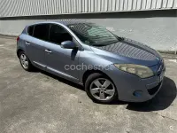Usado Renault Mégane III Dynamique 130 CV (95 kW) 2009 Azul Berlina
