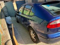Usado Seat Leon Stella 90 CV (66 kW) 2003 Azul Berlina