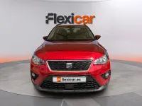 Usado Seat Arona Ecomotive 116 CV (85 kW) 2018 Rojo SUV