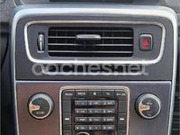 Usado Volvo V60 163 HP (119 kW) 2011 Azul Carrinha