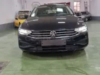 Usado VW Passat Executive 122 CV (89 kW) 2022 Negro Familiar