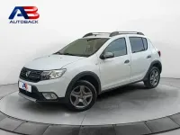 Usado Dacia Sandero Comfort 90 HP (66 kW) 2018 Branco Sedan