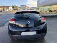 Usado Renault Mégane III 90 CV (66 kW) 2012 Negro Coupe
