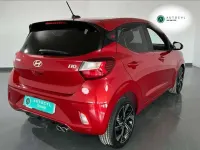Usado Hyundai i10 N Line 80 CV (58 kW) 2025 Rojo Utilitario