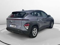 Usado Hyundai Kona 141 CV (103 kW) 2024 Gris SUV