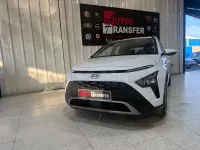 Usado Hyundai Bayon 100 CV (73 kW) 2023 Blanco SUV