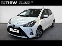 Usado Toyota Yaris Hybrid Active 100 CV (73 kW) 2018 Blanco Berlina
