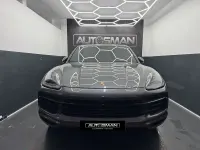 Usado Porsche Cayenne 462 CV (339 kW) 2020 Gris / plata SUV
