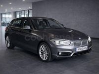 Usado BMW 118 Sport Line 150 CV (110 kW) 2018 Gris / plata Utilitario