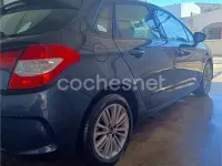 Usado Citroën C4 92 CV (67 kW) 2013 Azul Berlina