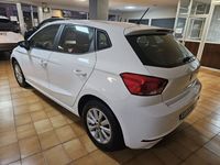 Usado Seat Ibiza Style 95 CV (69 kW) 2019 Blanco Berlina