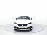 Usado Seat Leon FR 204 CV (150 kW) 2025 Blanco Berlina