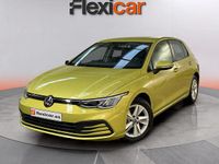 Usado VW Golf VIII Life 131 CV (96 kW) 2022 Amarillo Berlina
