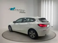 Usado BMW 116 116 CV (85 kW) 2022 Blanco Utilitario