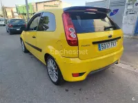 Usado Ford Fiesta Sport 100 CV (73 kW) 2007 Amarillo Utilitario