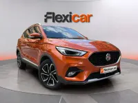 Usado MG ZS Luxury 106 CV (77 kW) 2022 Naranja SUV