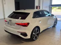 Usado Audi A3 Sportback e-tron Competition 150 CV (110 kW) 2022 Blanco Utilitario