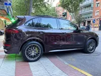 Usado Porsche Cayenne S E-Hybrid 416 CV (305 kW) 2016 Marrón SUV