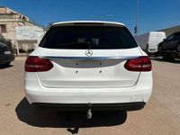 Usado Mercedes C200 Elegance 136 CV (100 kW) 2014 Blanco Familiar