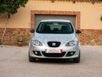 Usado Seat Altea Reference 105 CV (77 kW) 2007 Gris / plata Monovolumen