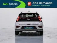 Usado Hyundai Bayon 80 CV (58 kW) 2024 Blanco SUV