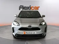 Usado Toyota Yaris 116 CV (85 kW) 2022 Gris Utilitario