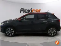 Usado Kia Stonic 120 CV (88 kW) 2018 Gris SUV