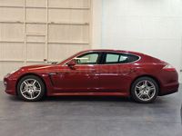 Usado Porsche Panamera 400 CV (294 kW) 2011 Rojo Utilitario