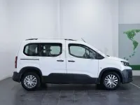 Usado Peugeot Rifter Access 100 CV (73 kW) 2019 Blanco Monovolumen