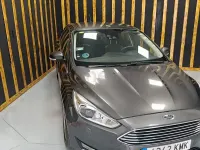 Usado Ford Focus Titanium 125 CV (91 kW) 2017 Gris / plata Berlina