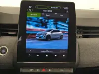 Usado Renault Clio V Techno 100 CV (73 kW) 2025 Gris Berlina
