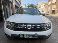 Usado Dacia Duster Lauréate 125 CV (91 kW) 2014 Blanco SUV