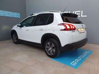 usado Peugeot 2008 1.2 PureTech S&S Signature 110