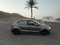 Usado VW Polo 90 CV (66 kW) 2017 Gris / plata Berlina