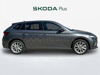 Usado Skoda Scala Selection 116 CV (85 kW) 2025 Gris Utilitario