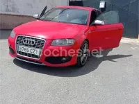Usado Audi A3 Ambition 250 CV (183 kW) 2004 Rojo Utilitario